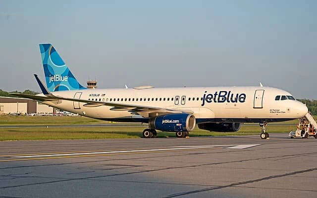JetBlue Quietly Increases Fees for Checked Luggage.