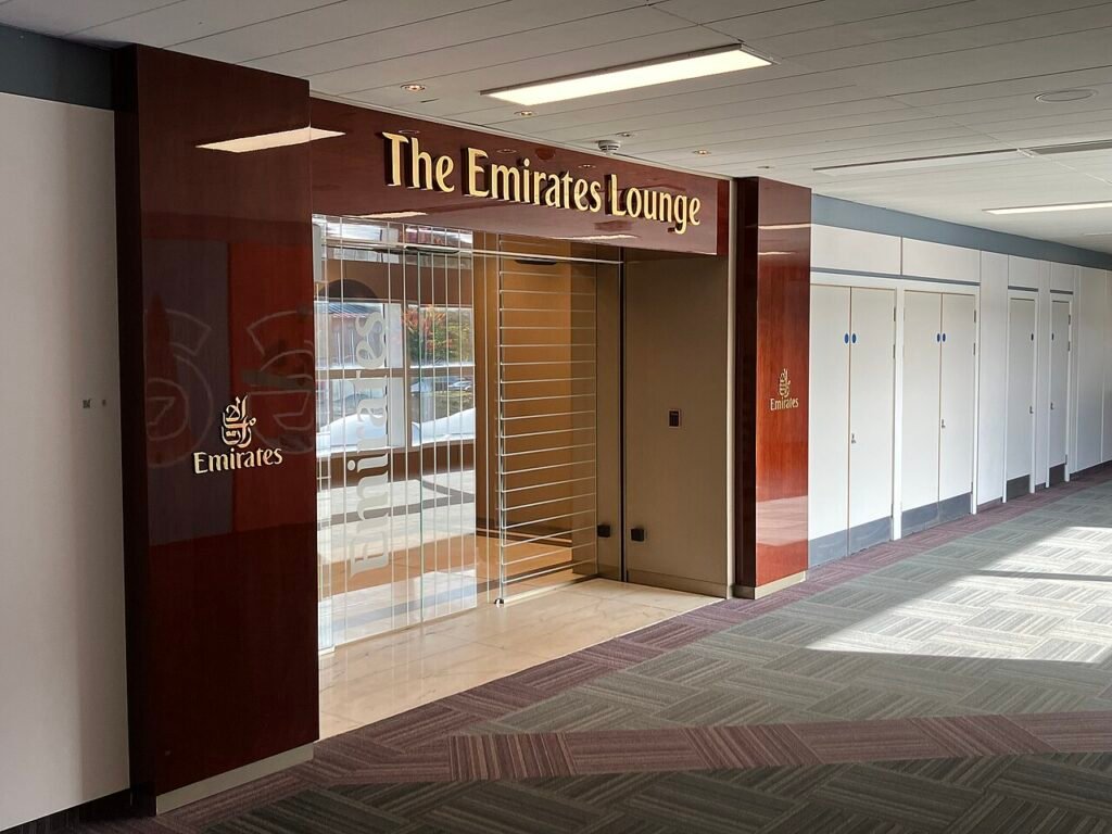 Emirates Lounge