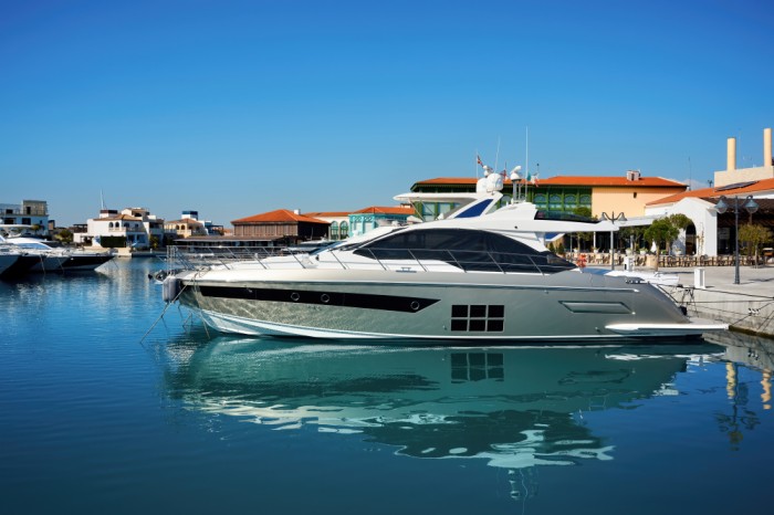 Top 10 Catamaran and Yacht Charter Companies in Miami, Florida