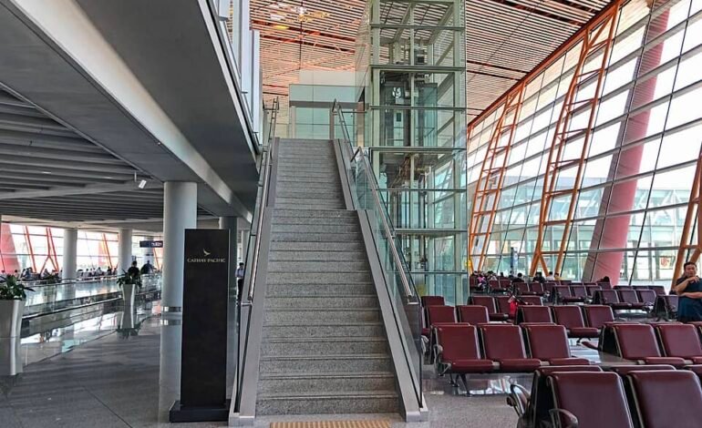 Top 8 Airport Lounges at Hong Kong International Airport
