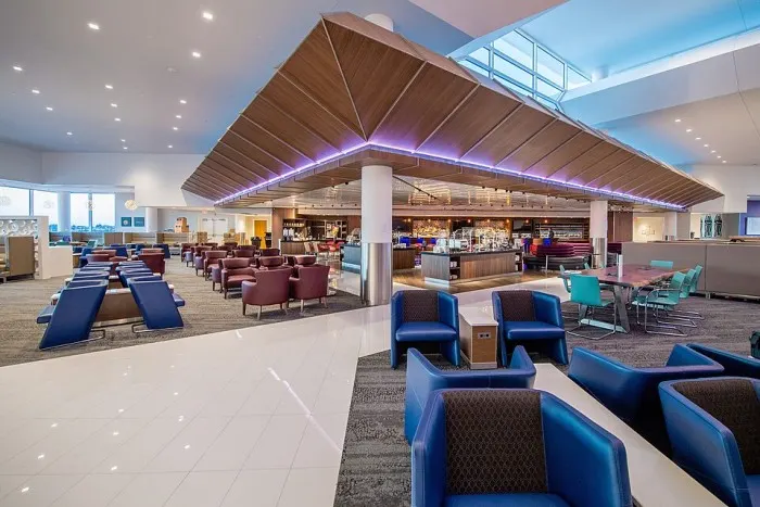 Top 8 Airport Lounges in Chicago O’Hare International Airport