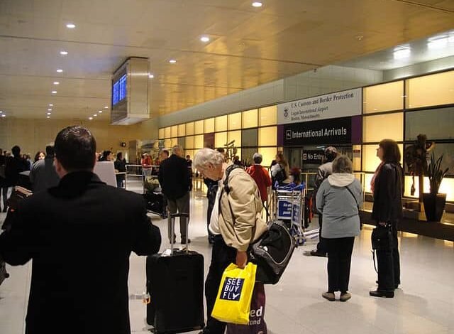 Government Shutdown Batters Boston’s Taxi and Limo Fleets as Logan Flights Plummet